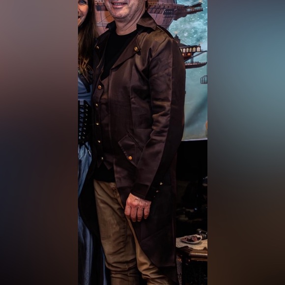 Halloween anyone? Brown long jacket with tails. Size S mens - Picture 7 of 7